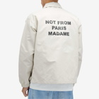 Drôle de Monsieur Men's Slogan Coach Jacket in Mastic