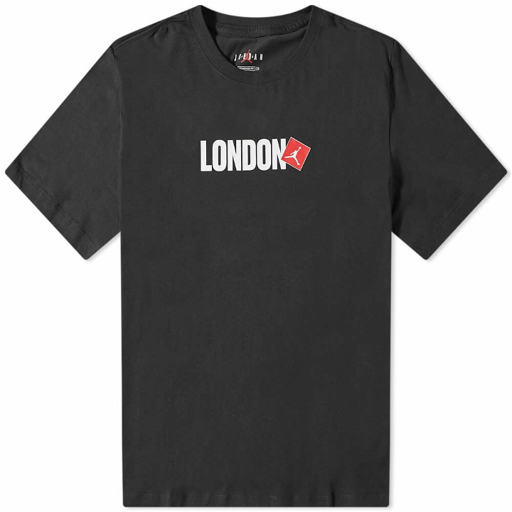 Photo: Air Jordan Men's London City T-Shirt in Black