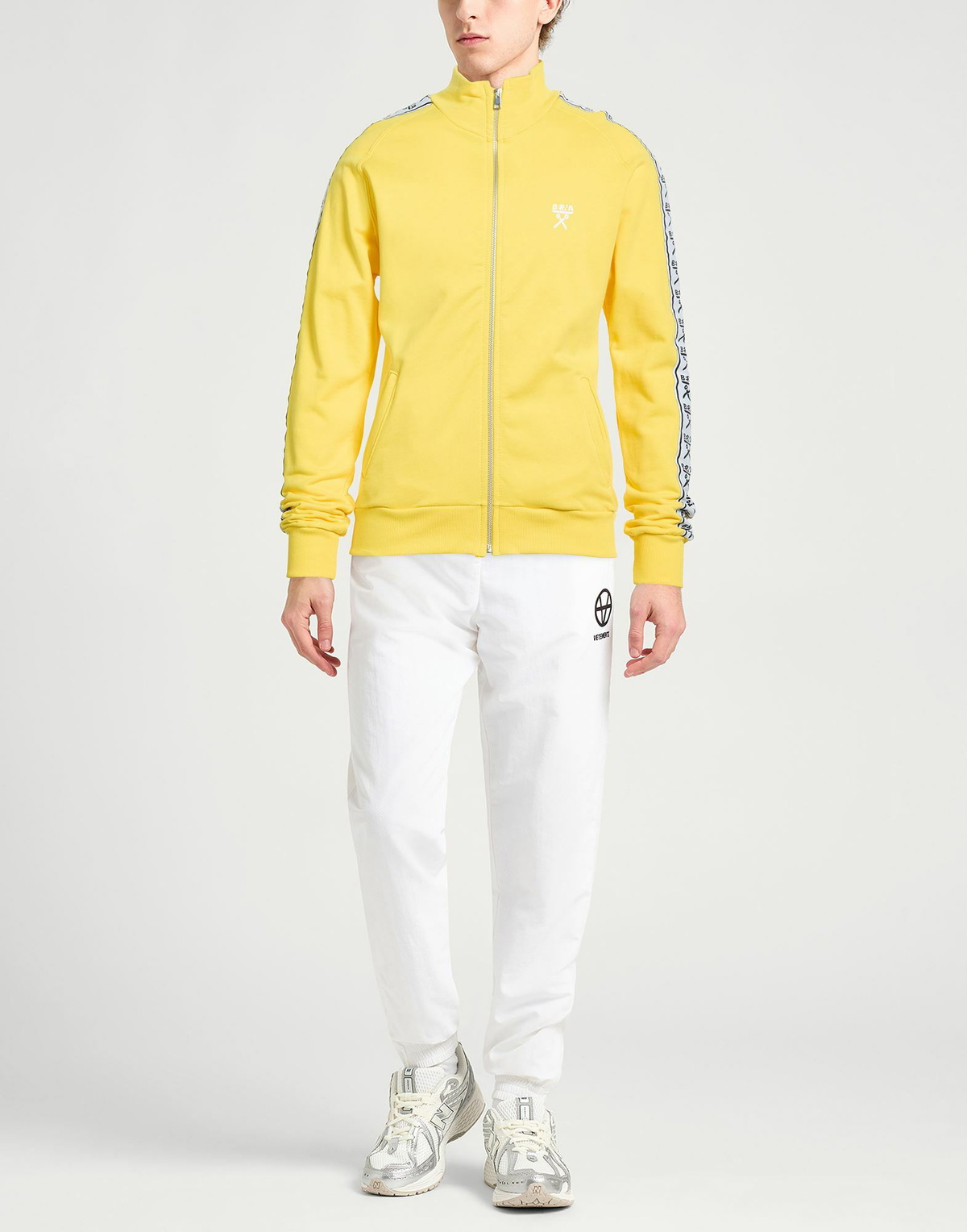 Berna Mens Sweatshirt in Yellow