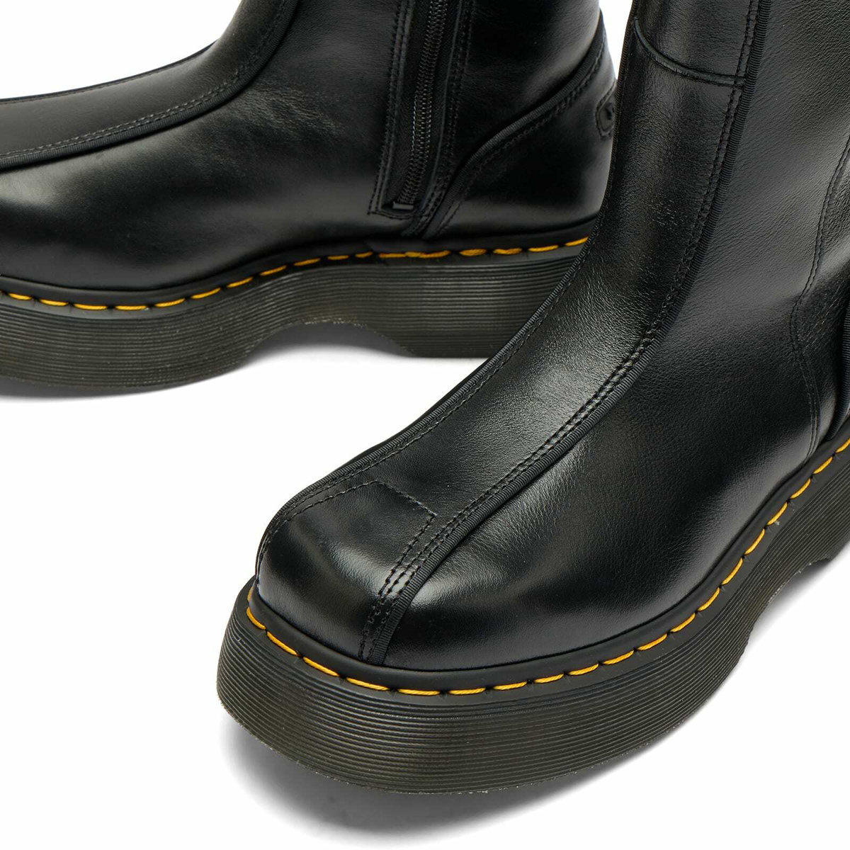 Dr. Martens Women's Buzz Hi Boots in Black