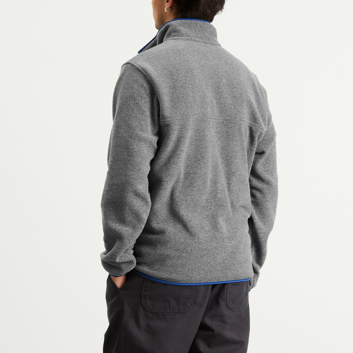 Patagonia Men's Lightweight Synchilla Snap-T Pullover in Nickel/Clement Blue