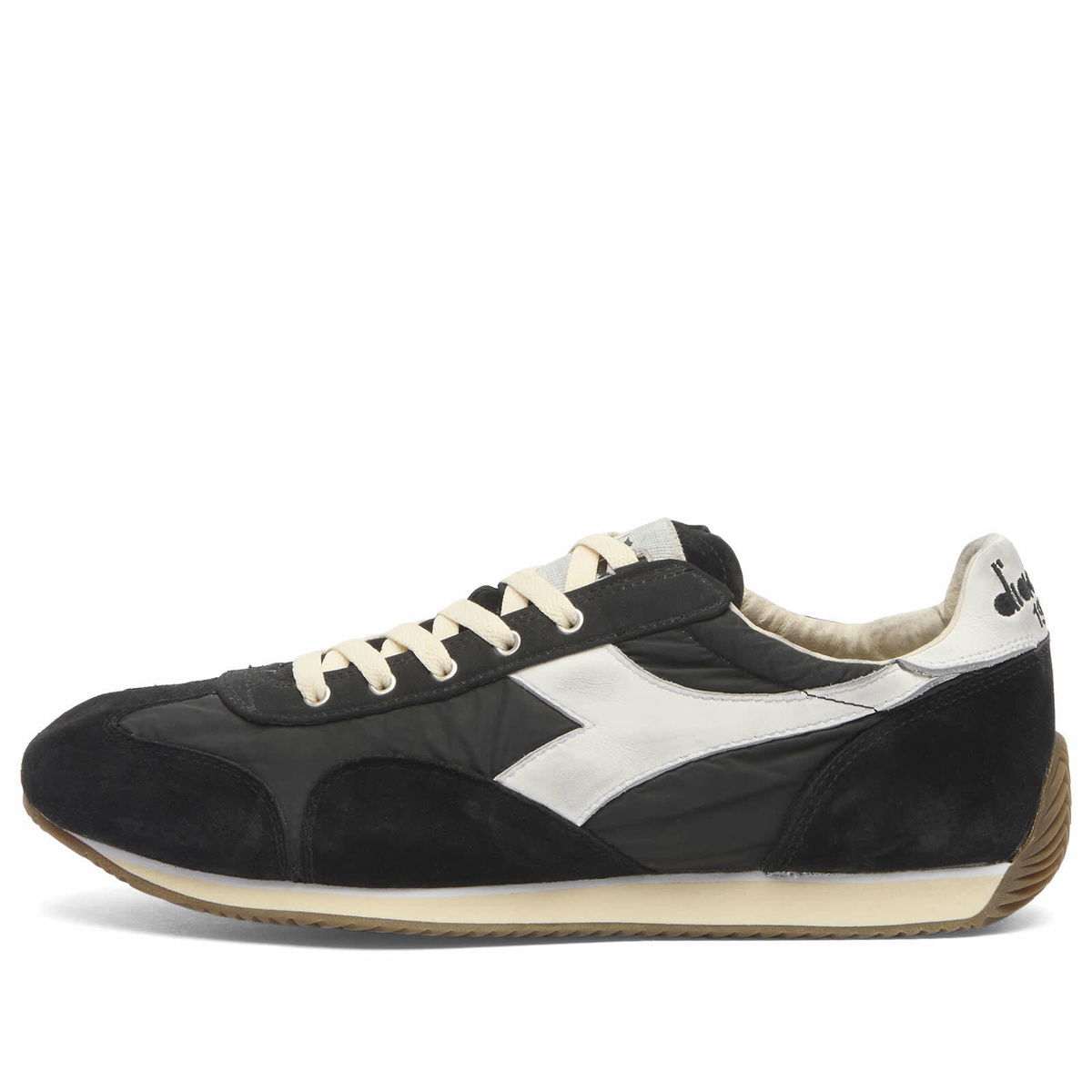 Diadora Men's Equipe Vela SW Sneaker in Black