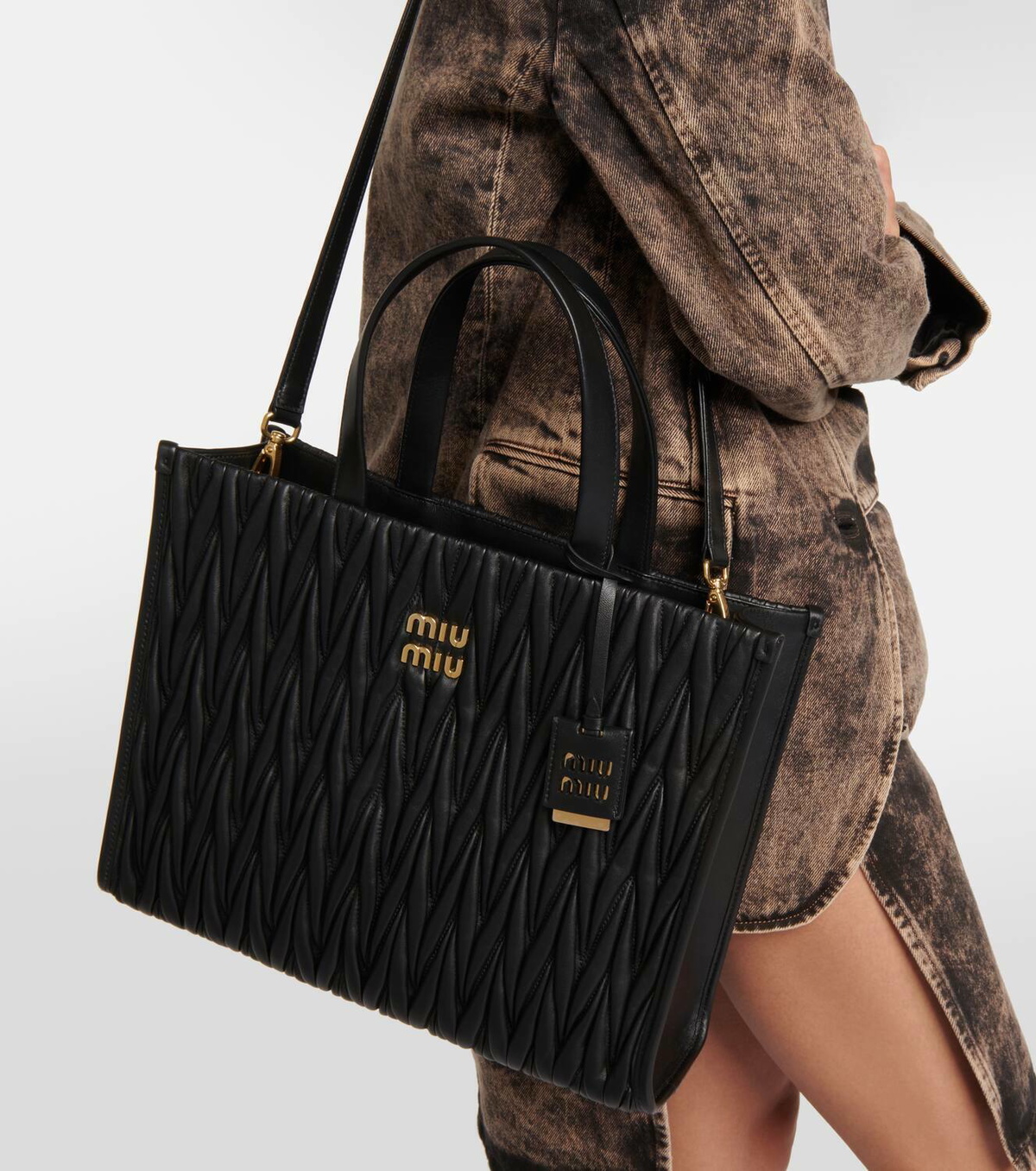 バッグ MIU MIU MATELASSE LEATHER TOTE HAND BAG Miu Miu Matelassé leather tote bag Miu Miu