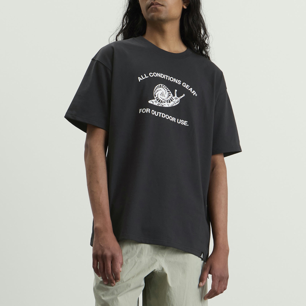 Nike Men's ACG Mystery Snail T-Shirt in Black