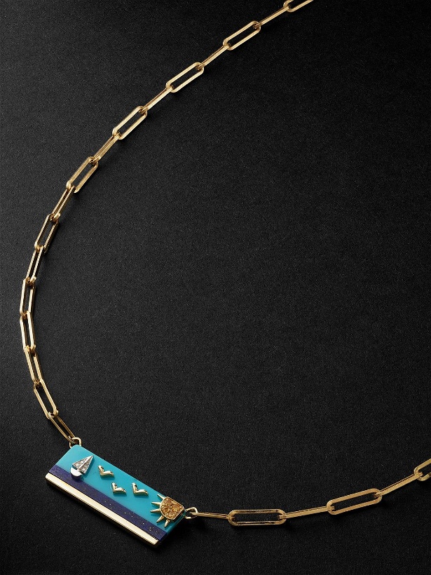 Photo: Yvonne Léon - Gold Multi-Stone Pendant Necklace