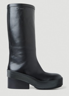 Round Toe Boots in Black