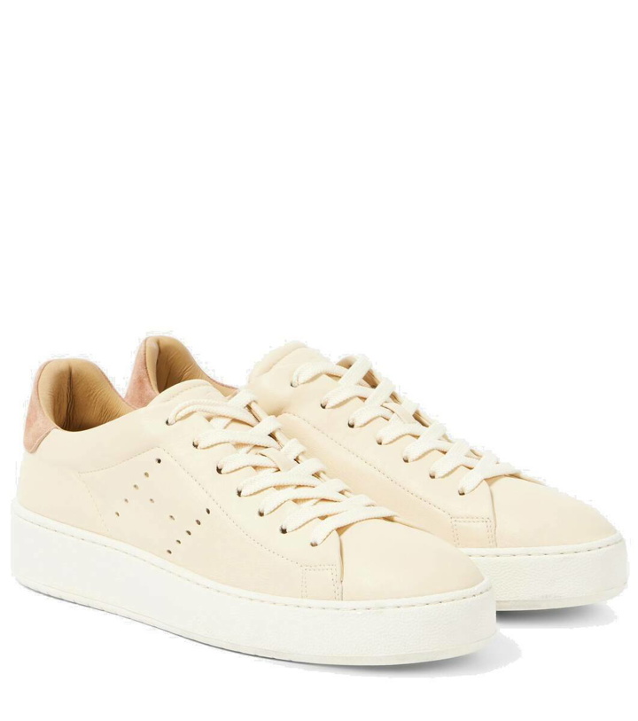 Photo: Hogan H672 suede-trimmed leather sneakers