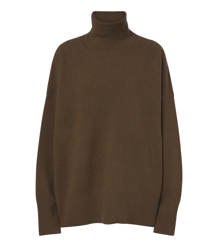 Photo: Róhe Wool turtleneck sweater