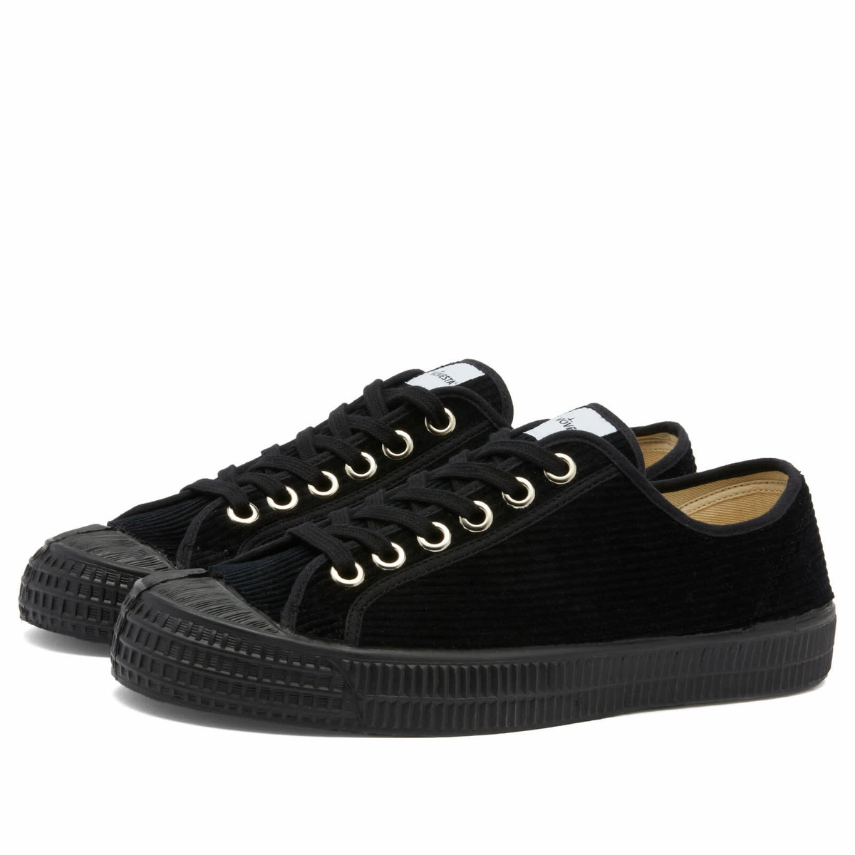 Novesta Men's Star Master Corduroy in Black