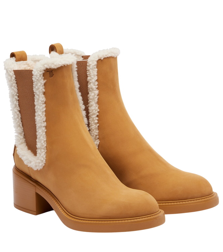 Photo: Tod's Shearling-trimmed suede Chelsea boots