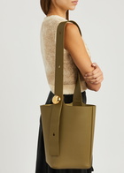 Loewe Pebble Medium Leather Bucket bag - Brown - One Size