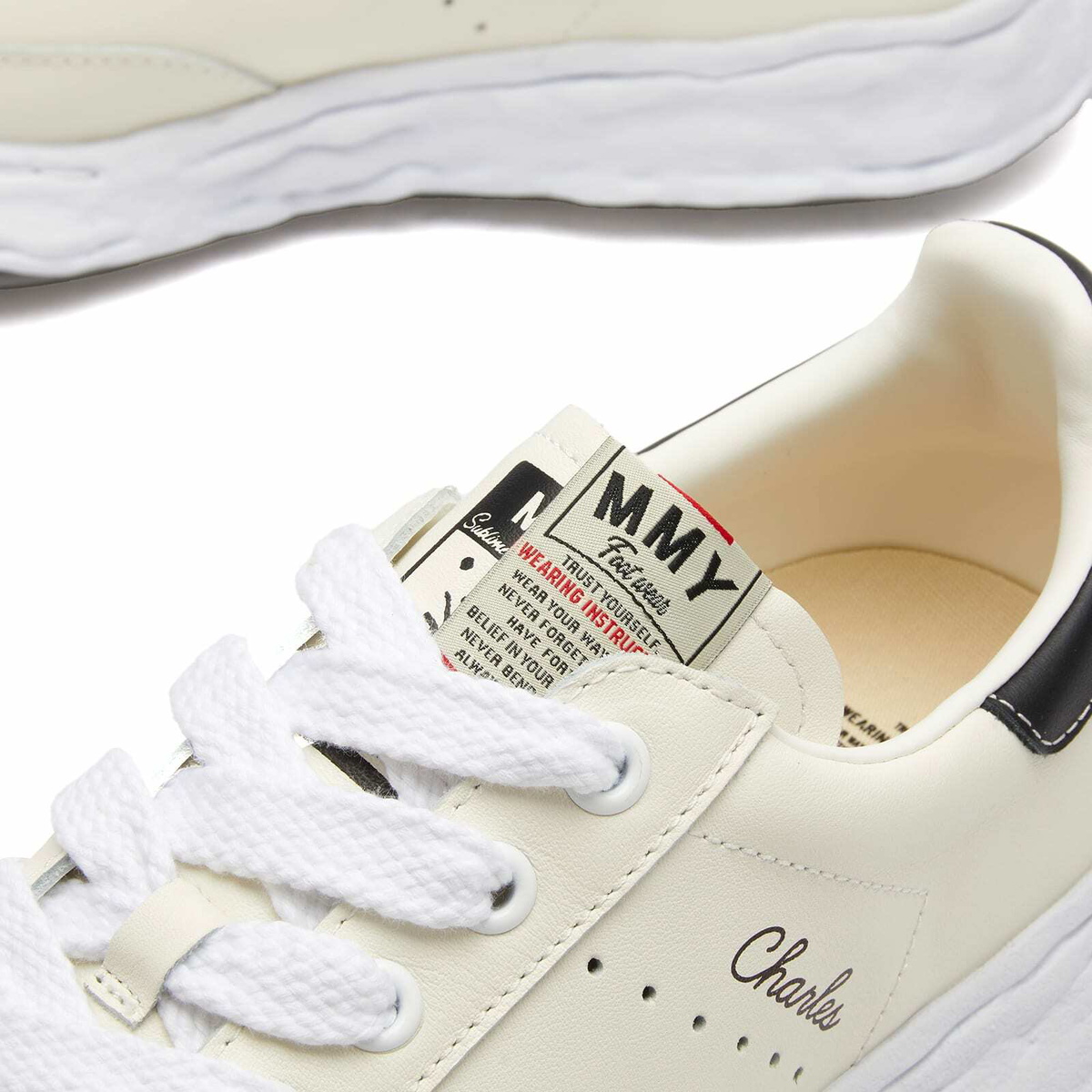 スニーカー MAISON MIHARA YASUHIRO Men Sneakers GA08FW735WHITE White Maison Mihara Yasuhiro Low Top Lace Up Sneaker in White