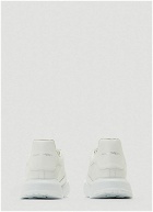 Court Trainers in White