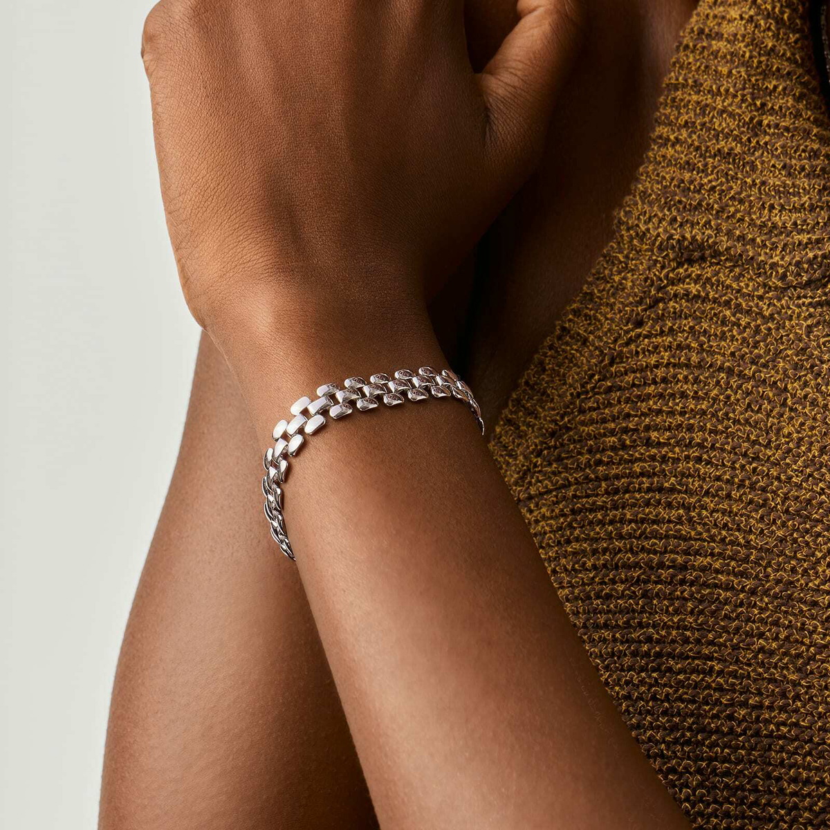 Missoma Women's Timepiece Wide Chain Bracelet in Silver
