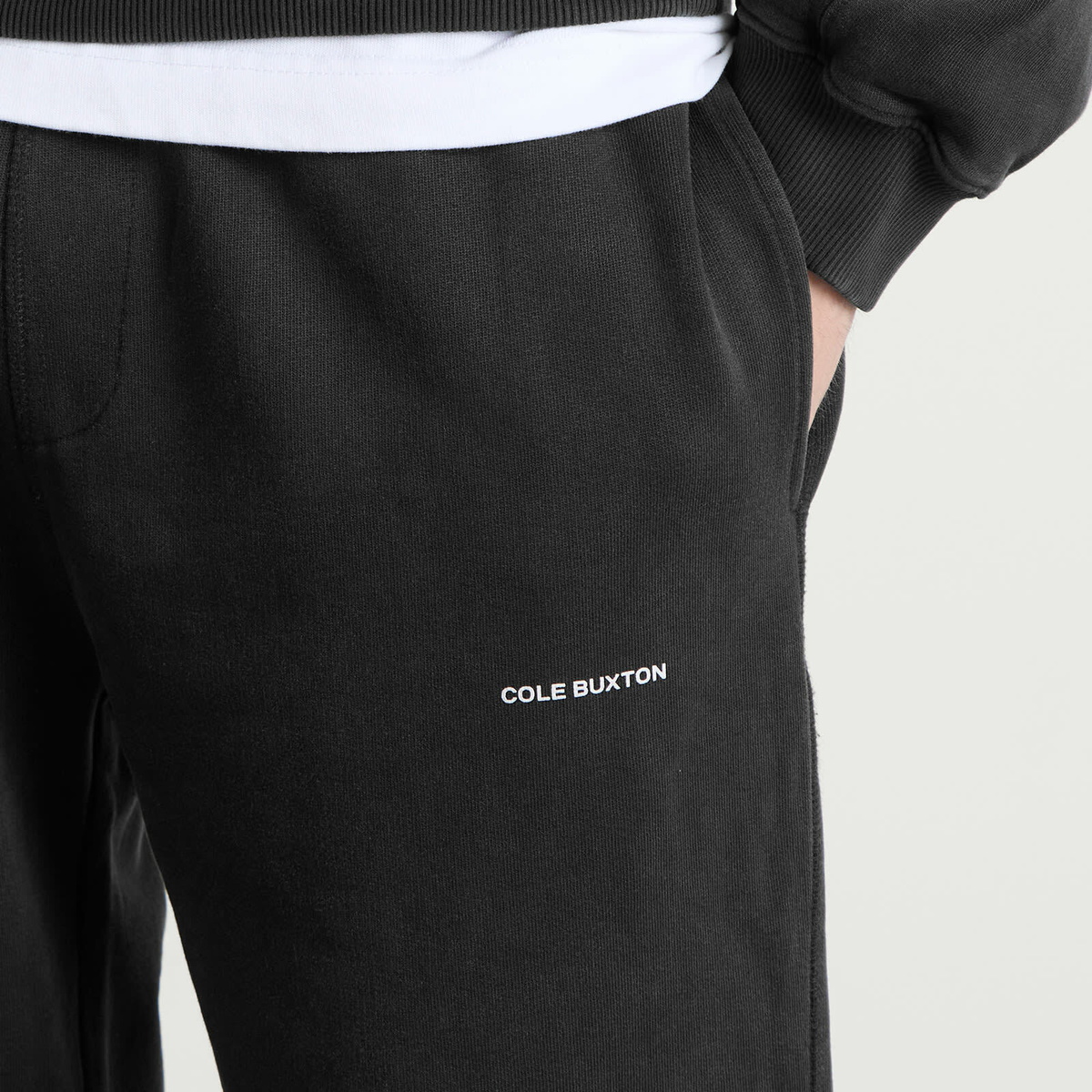 Cole Buxton Men's Mini Logo Sweatpants in Vintage Black