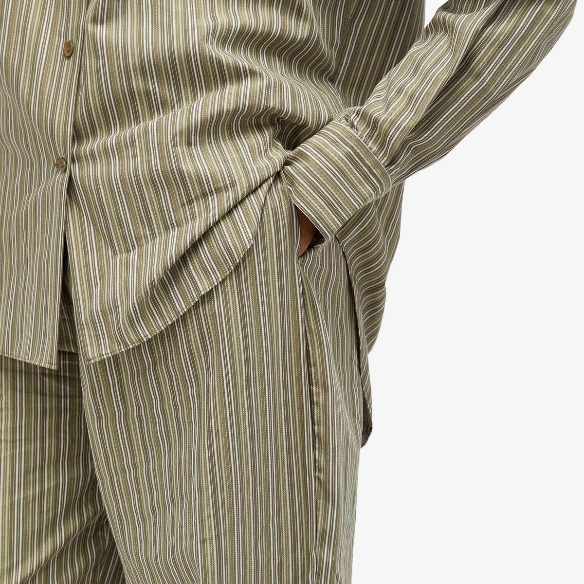 Faithfull The Brand Women's Vieu Relxaed Stripe Pants in Khaki Stripe