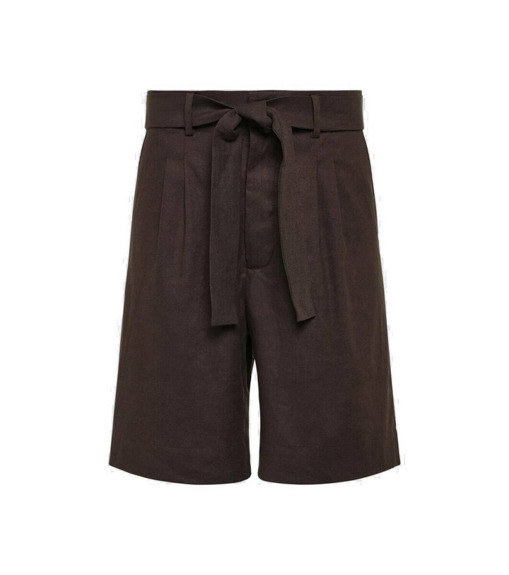 Photo: Commas Linen-blend Bermuda shorts