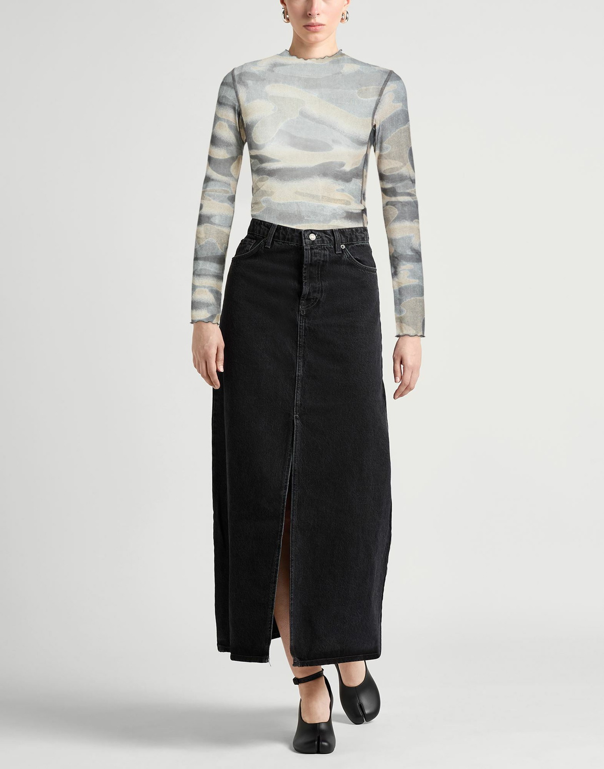 Knwls Womens Top in Sage green