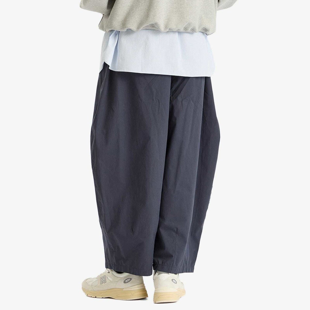 Anglan Men's Essential Easy Balloon Trousers in Navy 