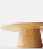 Serax 02 Dune wooden cake stand by Kelly Wearstler