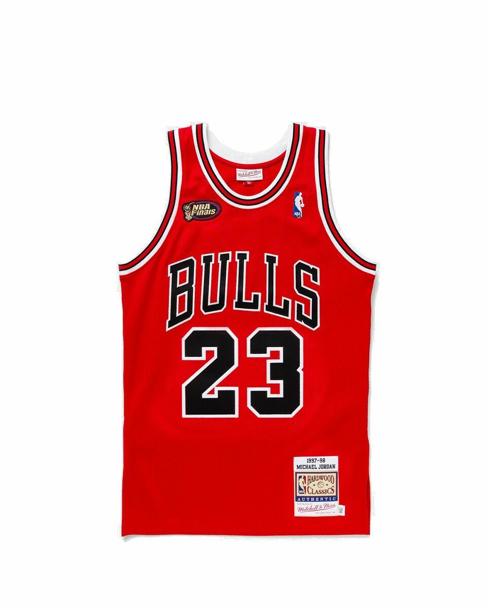 Photo: Mitchell & Ness Nba Authentic Jersey Chicago Bulls Road Finals 1997 98 Michael Jordan #23 Red - Mens - Jerseys