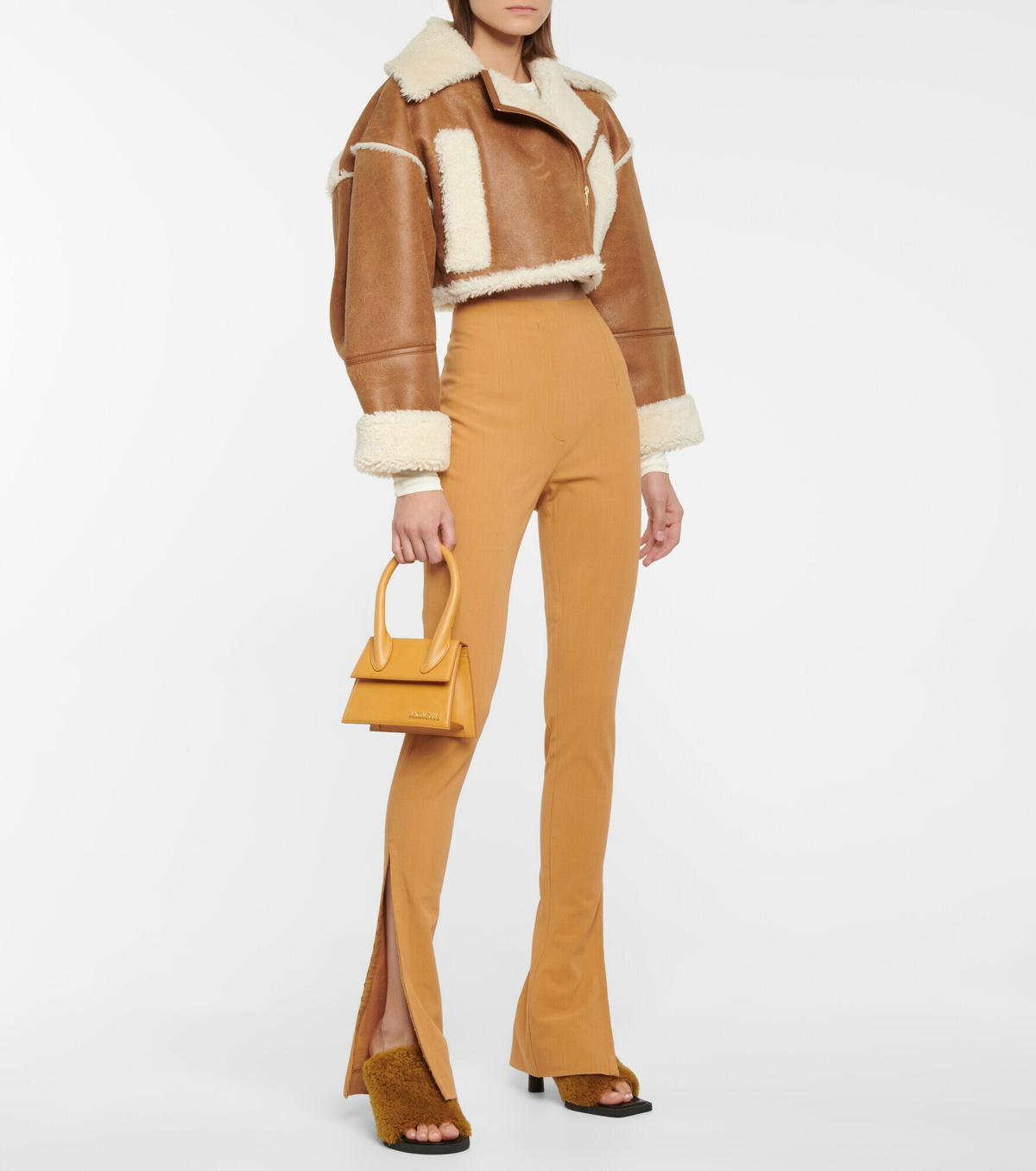 【Jacquemus】 Le Pantalon Apollo high-riseフレアパンツ Jacquemus - Le Pantalon Obiou high-rise flared pants Jacquemus
