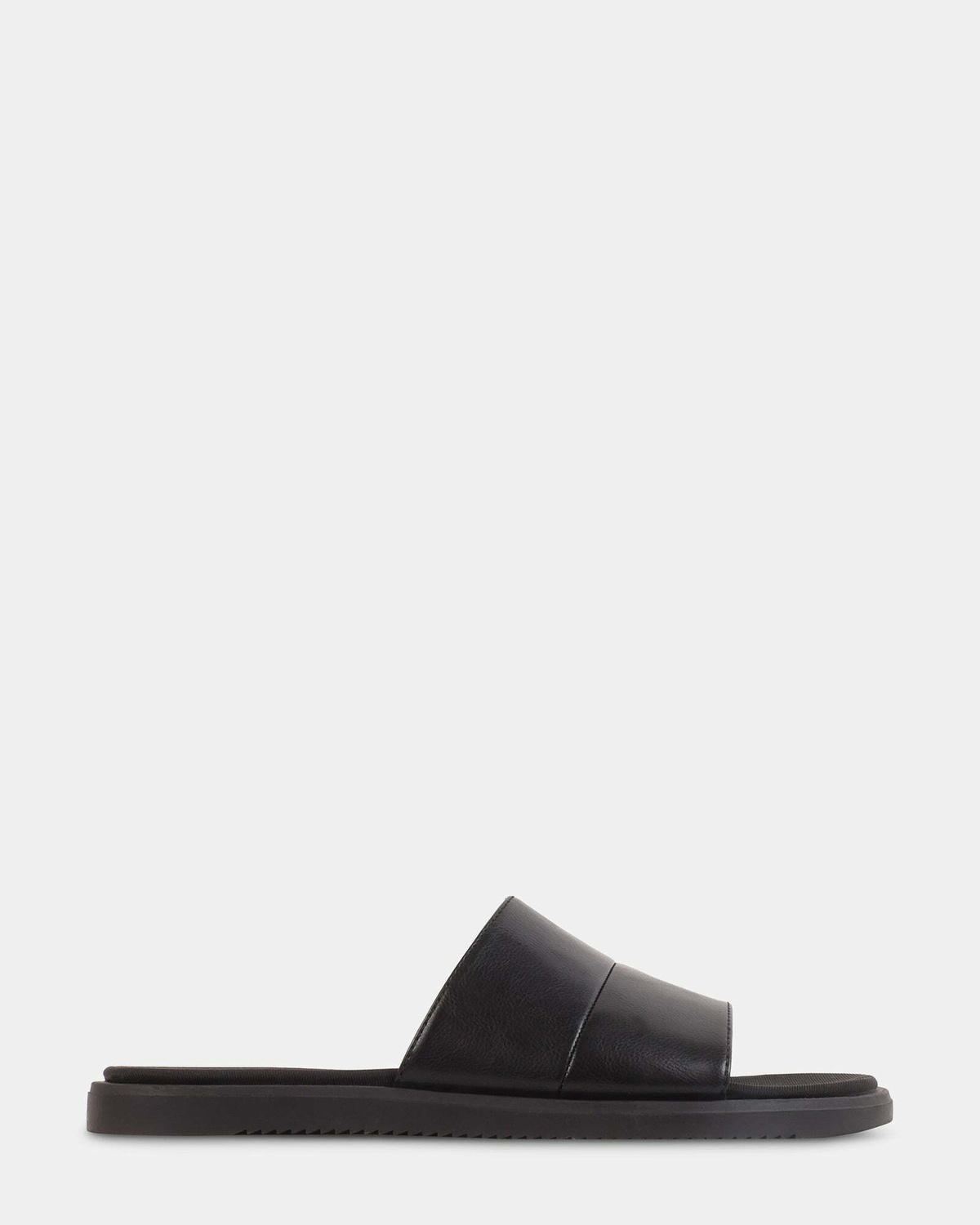 Steve Madden Sylvain Sandals in Black