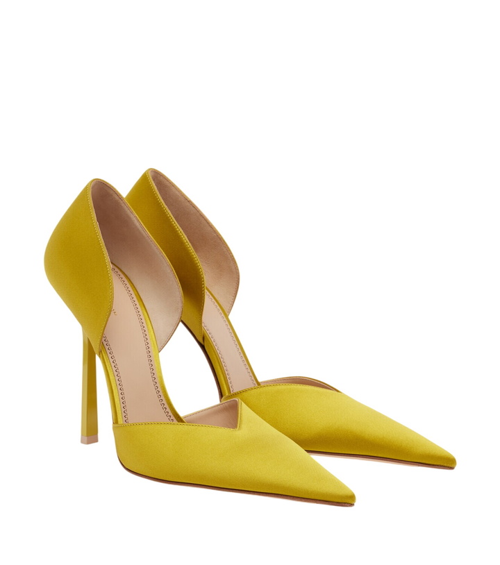 Photo: Victoria Beckham Victoria satin pumps