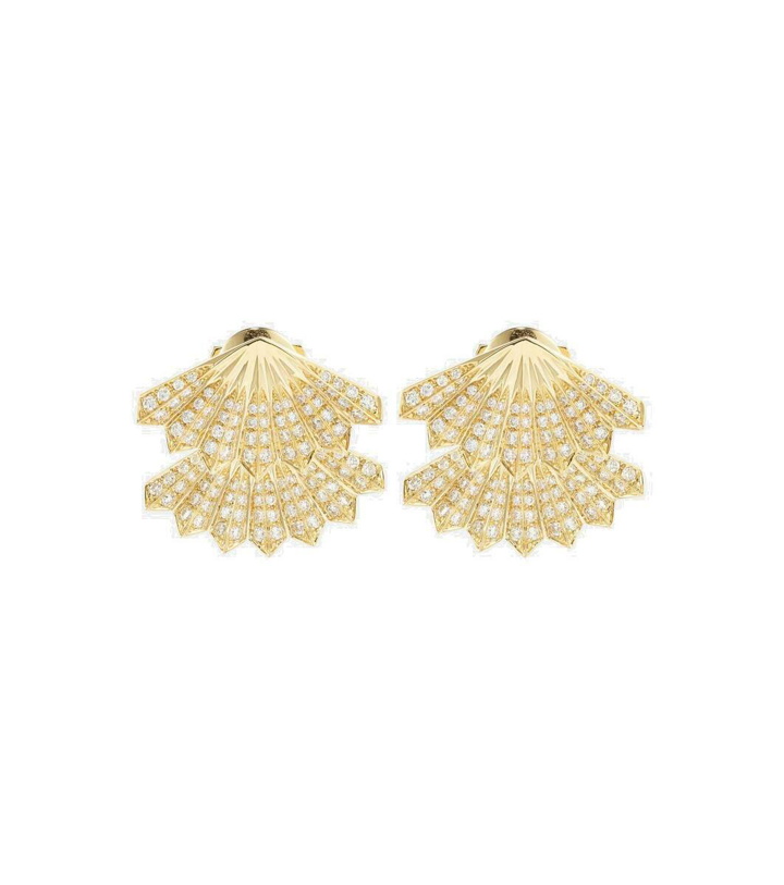 Photo: Anita Ko Fan 18kt gold earrings with diamonds