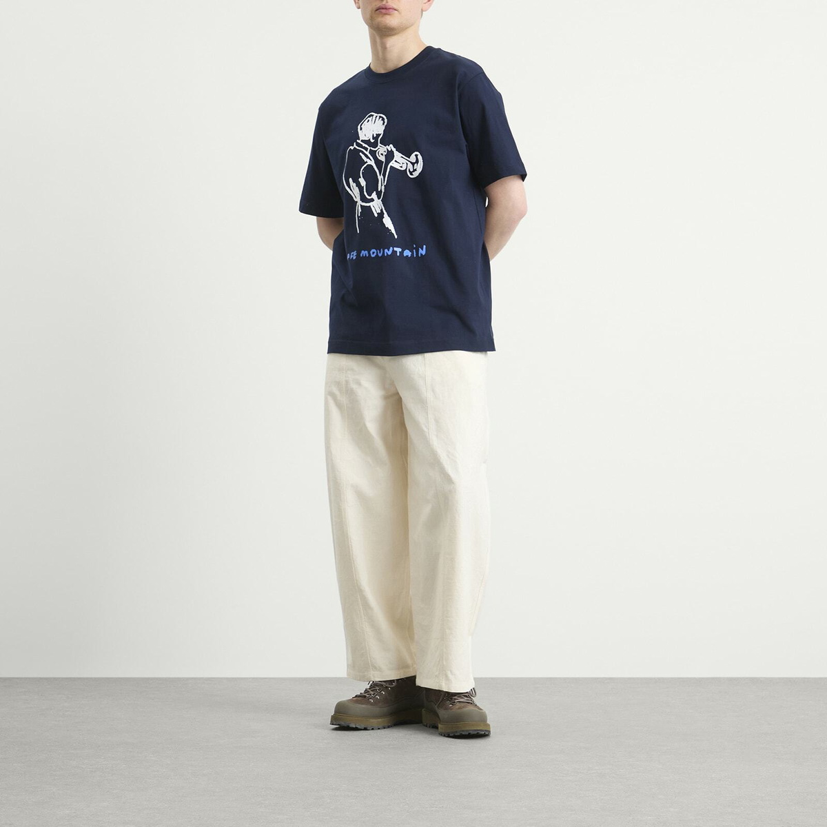 Café Mountain Men's Jazz T-Shirt in Navy