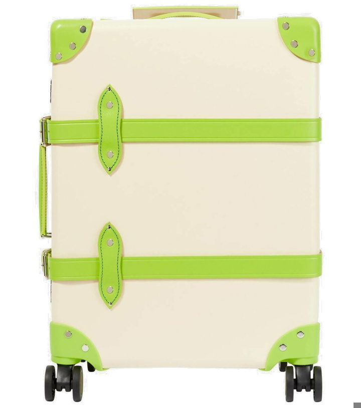 Photo: Globe-Trotter Pop Colour carry-on suitcase