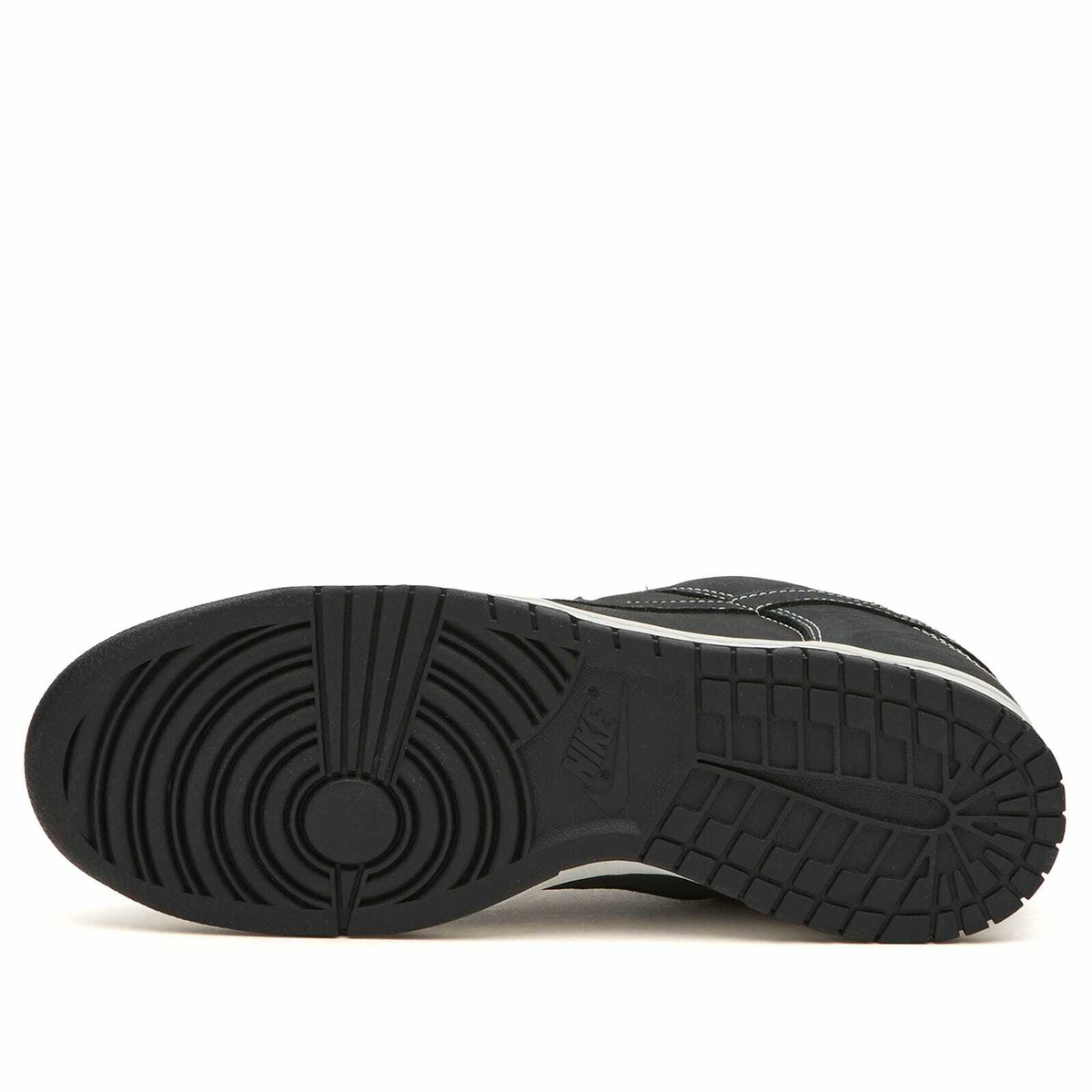 Nike Dunk Low QS Sneaker in Off Noir/Summit White