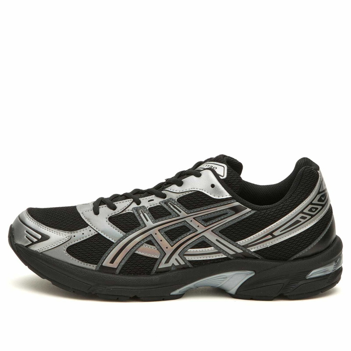 Photo: Asics Gel-1130 Sneaker in Black/Pure Silver