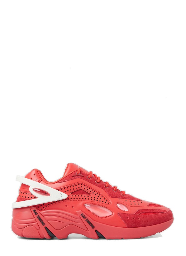 Photo: Cyclone 21 Sneakers in Red