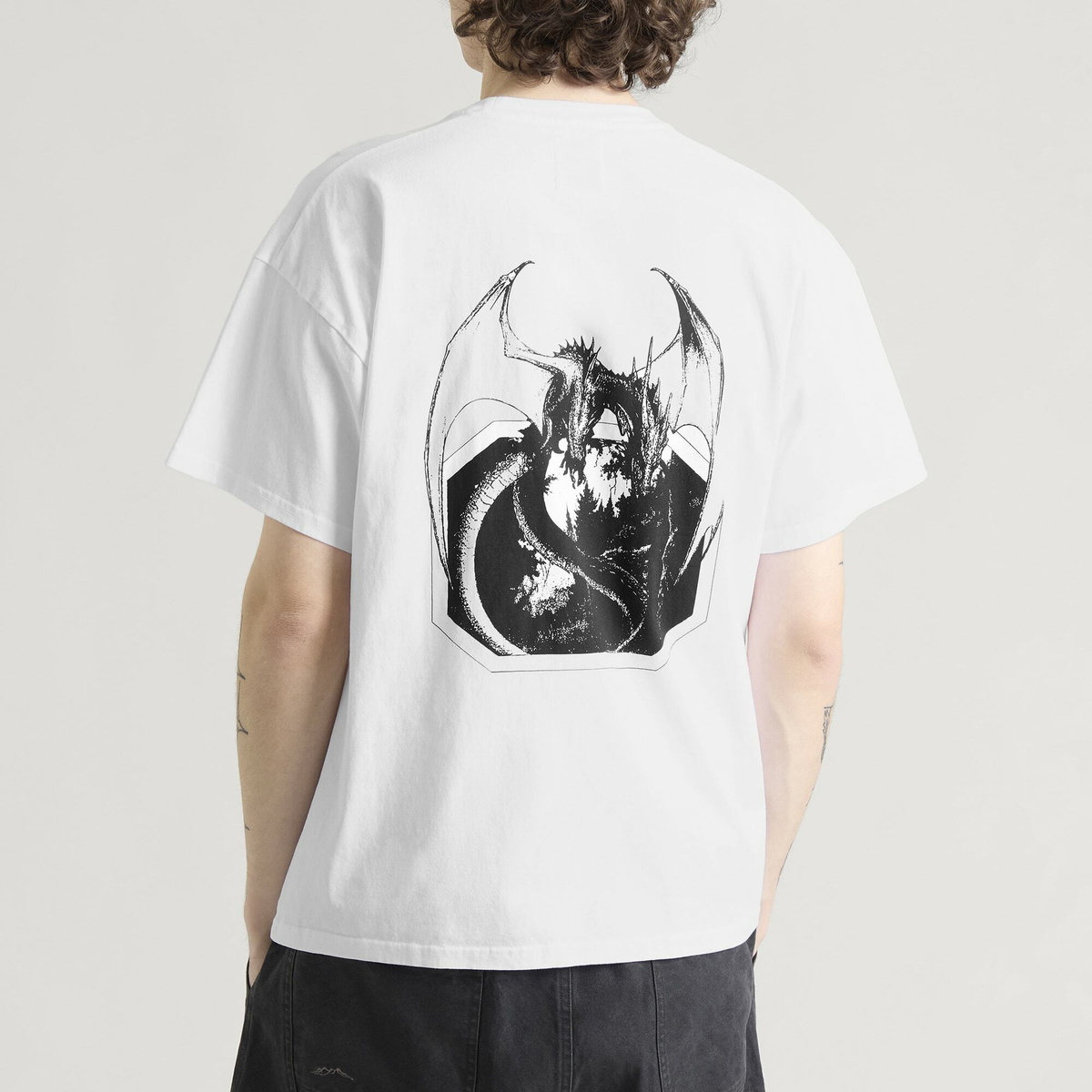 ROA Men's Dragon T-Shirt in White