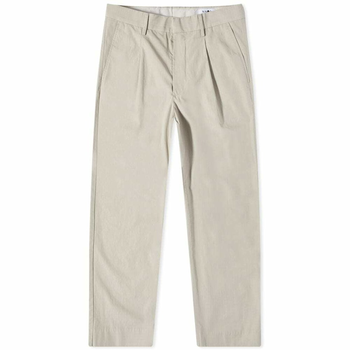 Photo: NN07 Men's Bill Ripstop Pleated Pant in Grey