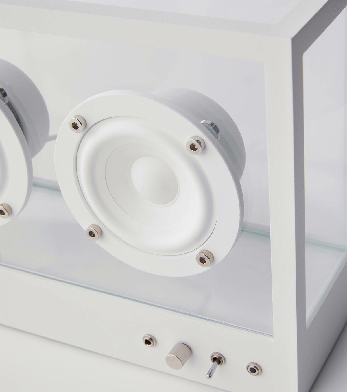 Transparent Transparent Small speaker