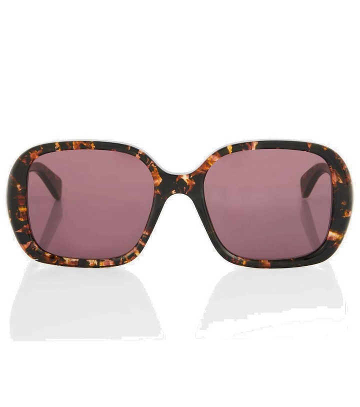 Photo: Chloé Gayia square sunglasses