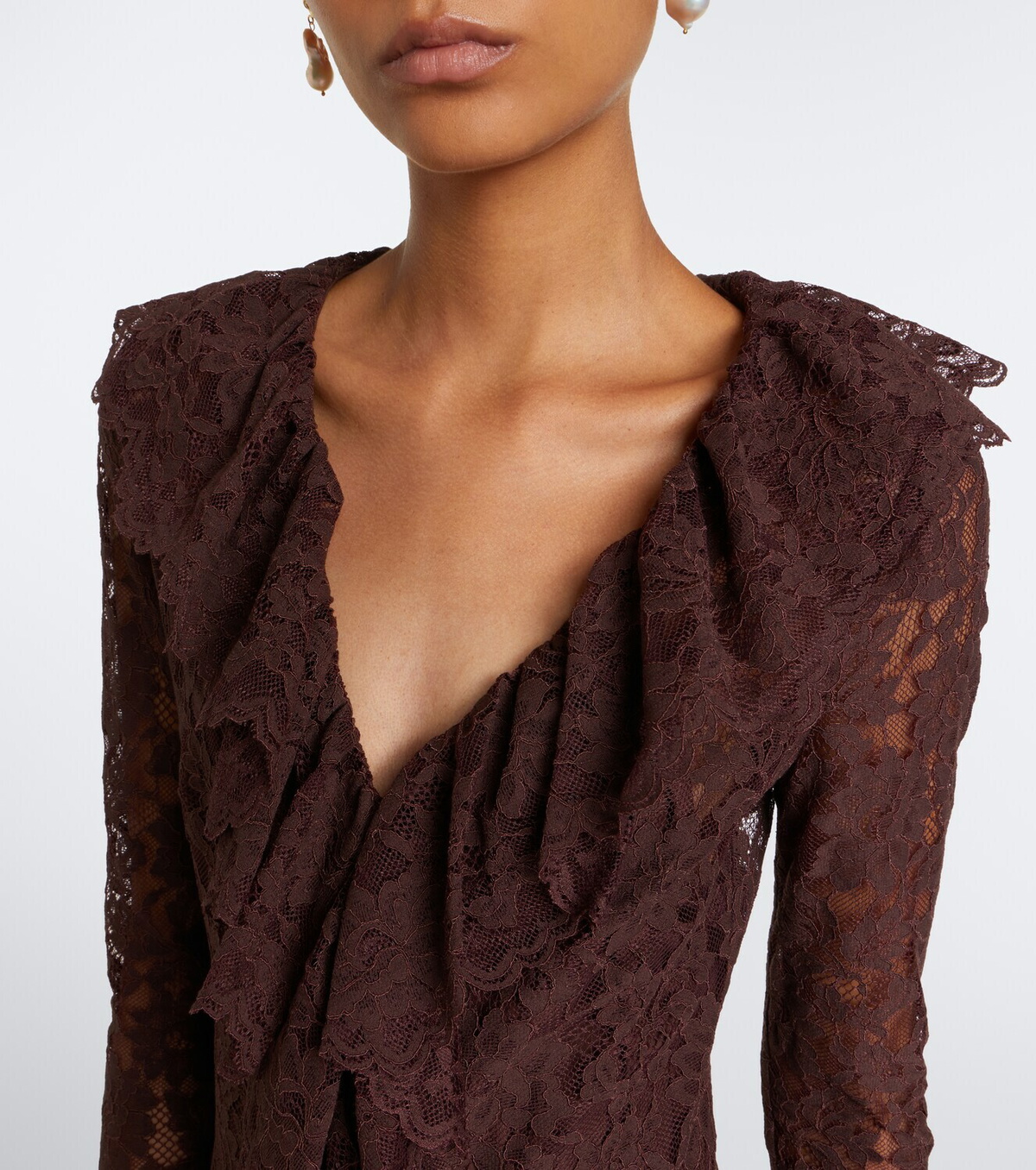 De La Vali Clementina asymmetric lace maxi dress