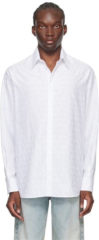Photo: Valentino White Toile Iconographe Shirt