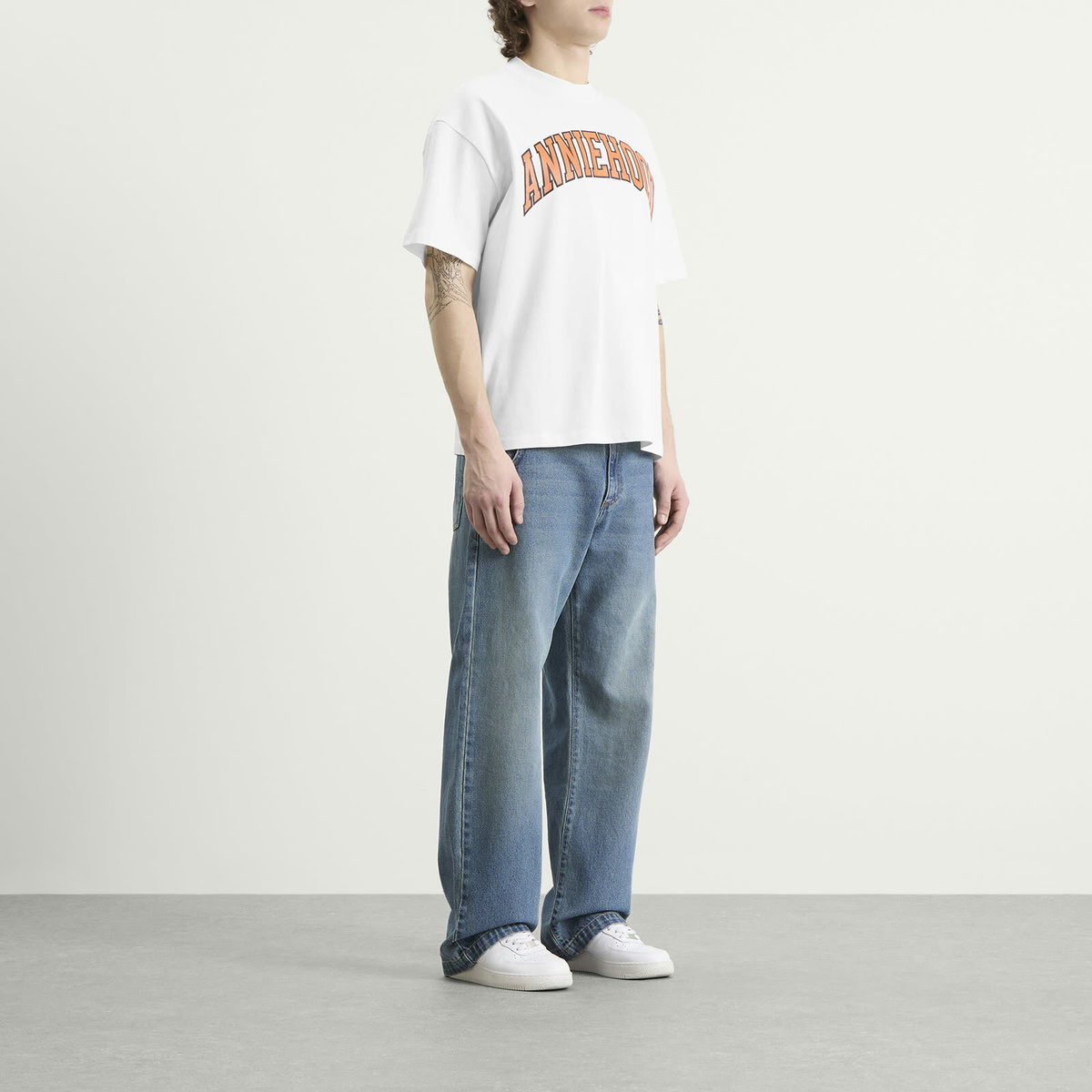 ANNIE HOOD Men's College Arch T-Shirt in White