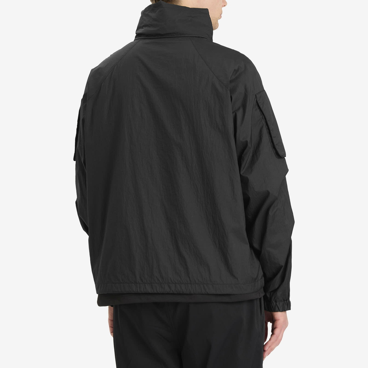 DAIWA Men's Tech Wind Shell Jacket in Black
