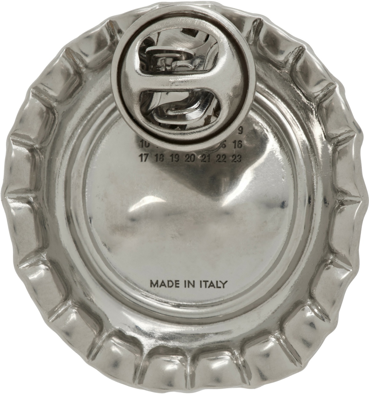 MM6 Maison Margiela Bottle Cap Pin