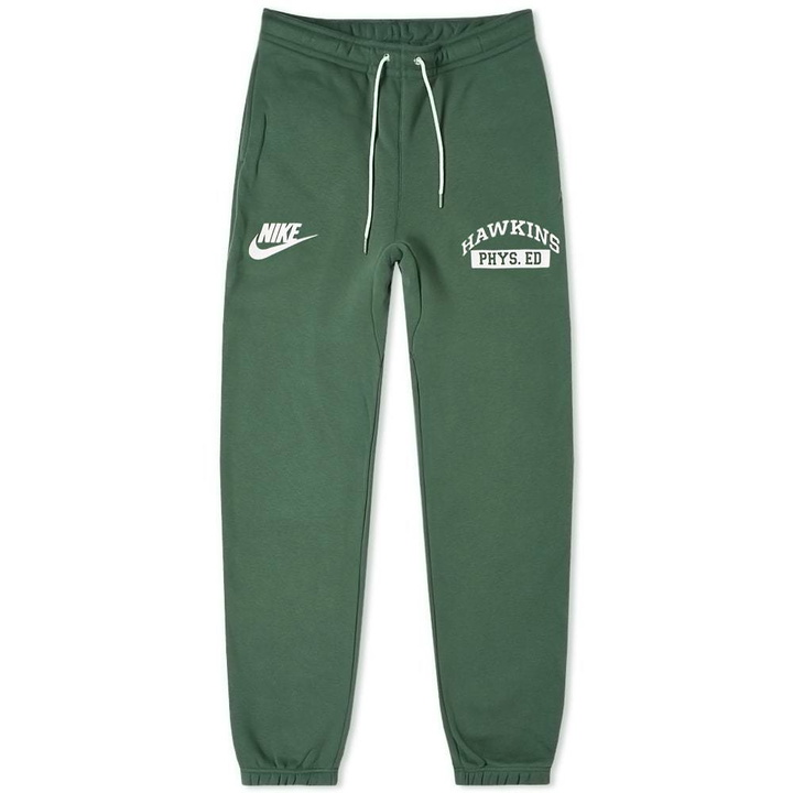 Photo: Nike x Stranger Things Sweat Pant