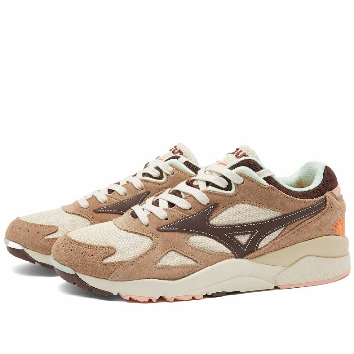 Photo: Mizuno Men's Sky Medal Sneakers in Summer Sand/Chicory Coffee