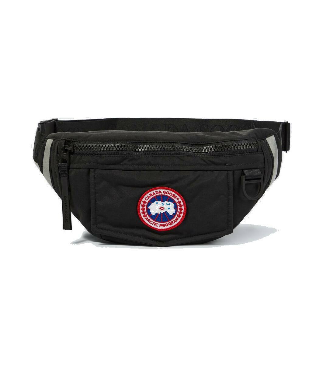 Photo: Canada Goose Logo belt bag