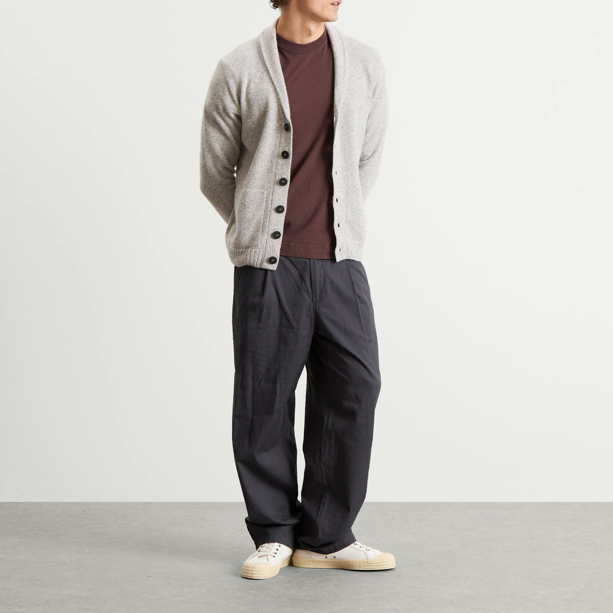 John Smedley Men's Rockford Cashmere Shawl Collar Cardigan in Polar
