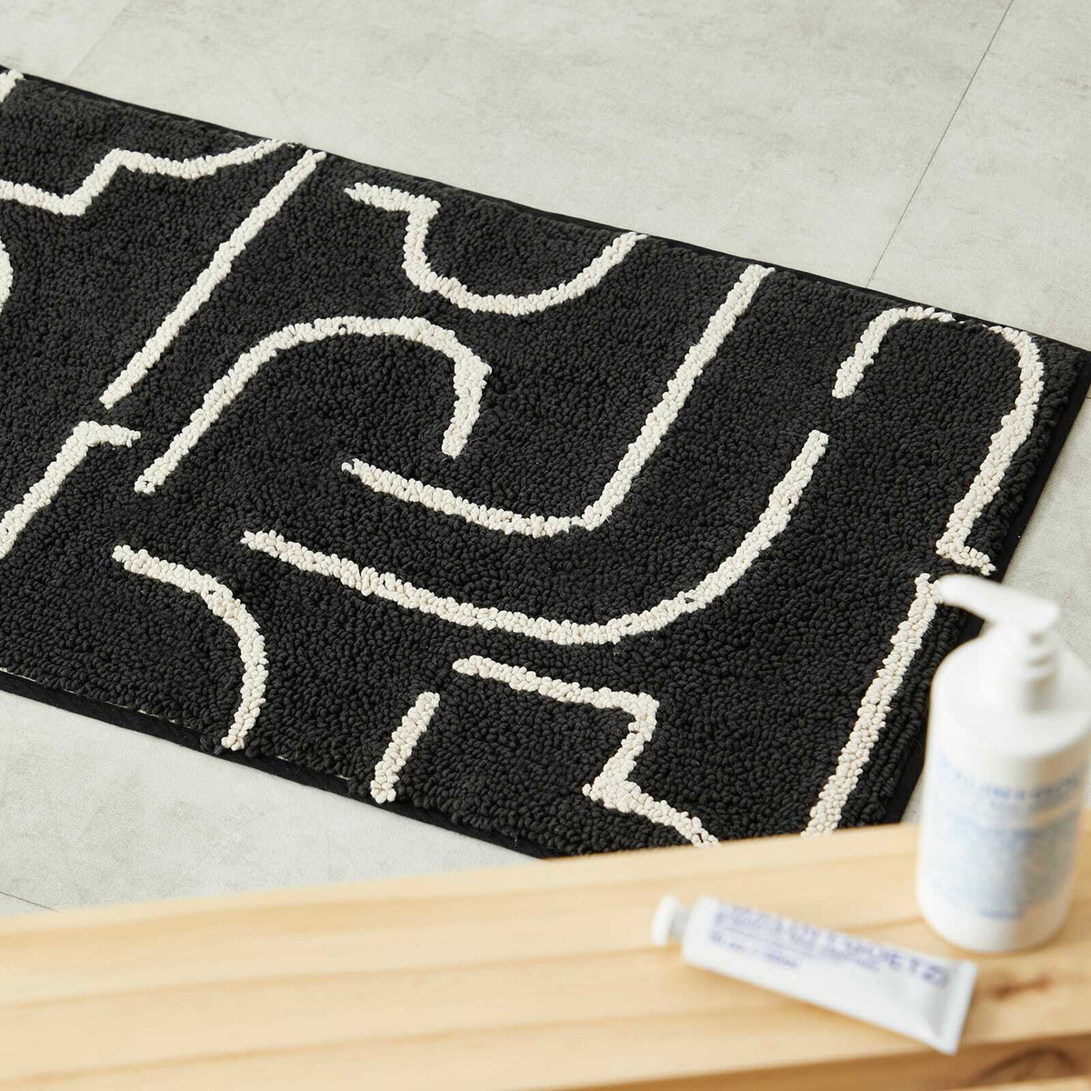 The Conran Shop Abstract Lines Bath Mat in Cream The Conran Shop
