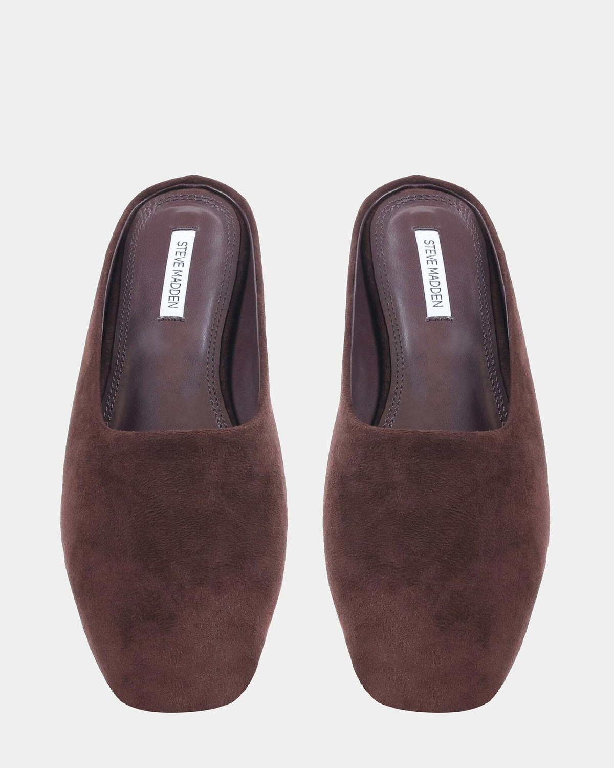 Steve Madden Valid Flats in Brown