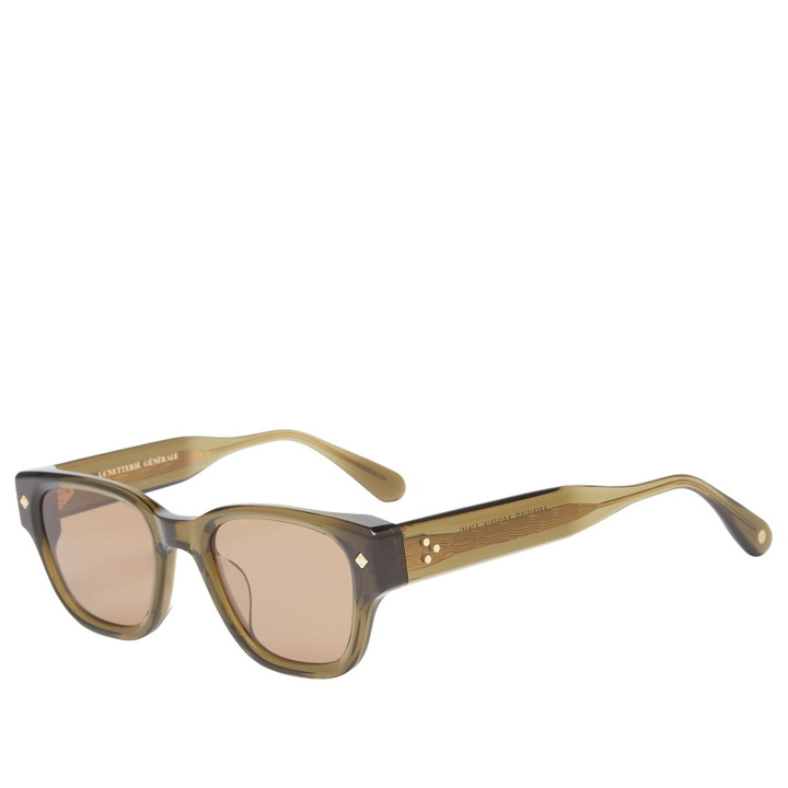 Photo: Lunetterie Générale Minuit Moins Une Sunglasses in Green/Gold 